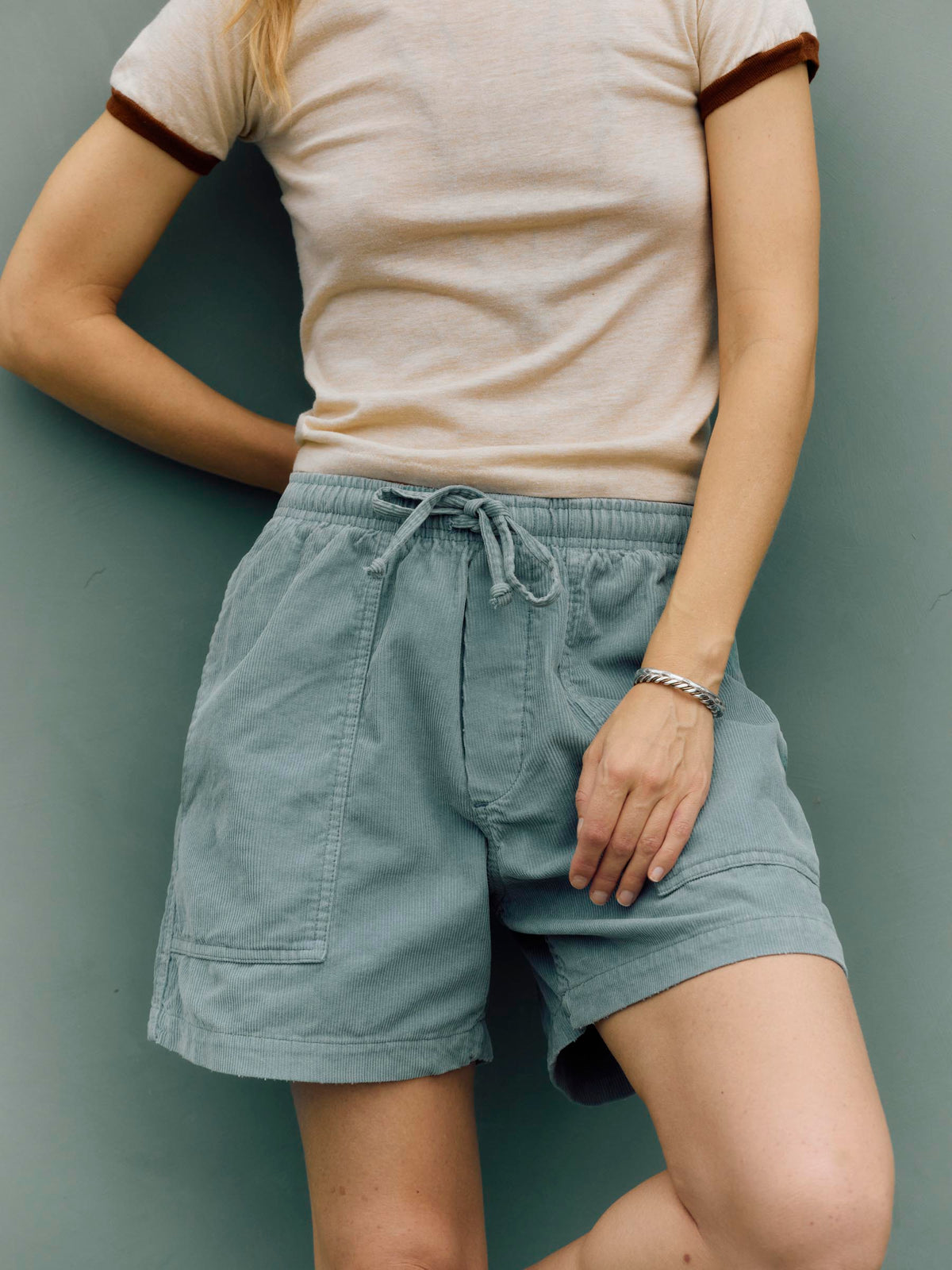 the lounge short in sunfaded blue cord