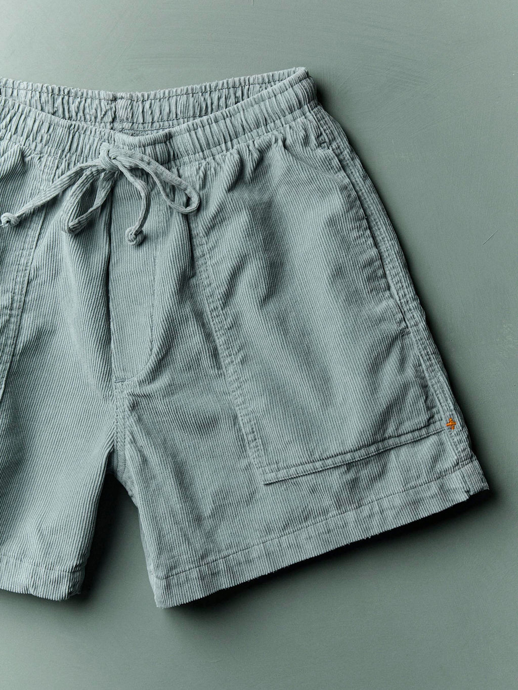 the lounge short in sunfaded blue cord